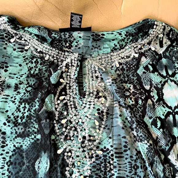 INC International Concepts Top - Picture 2 of 5